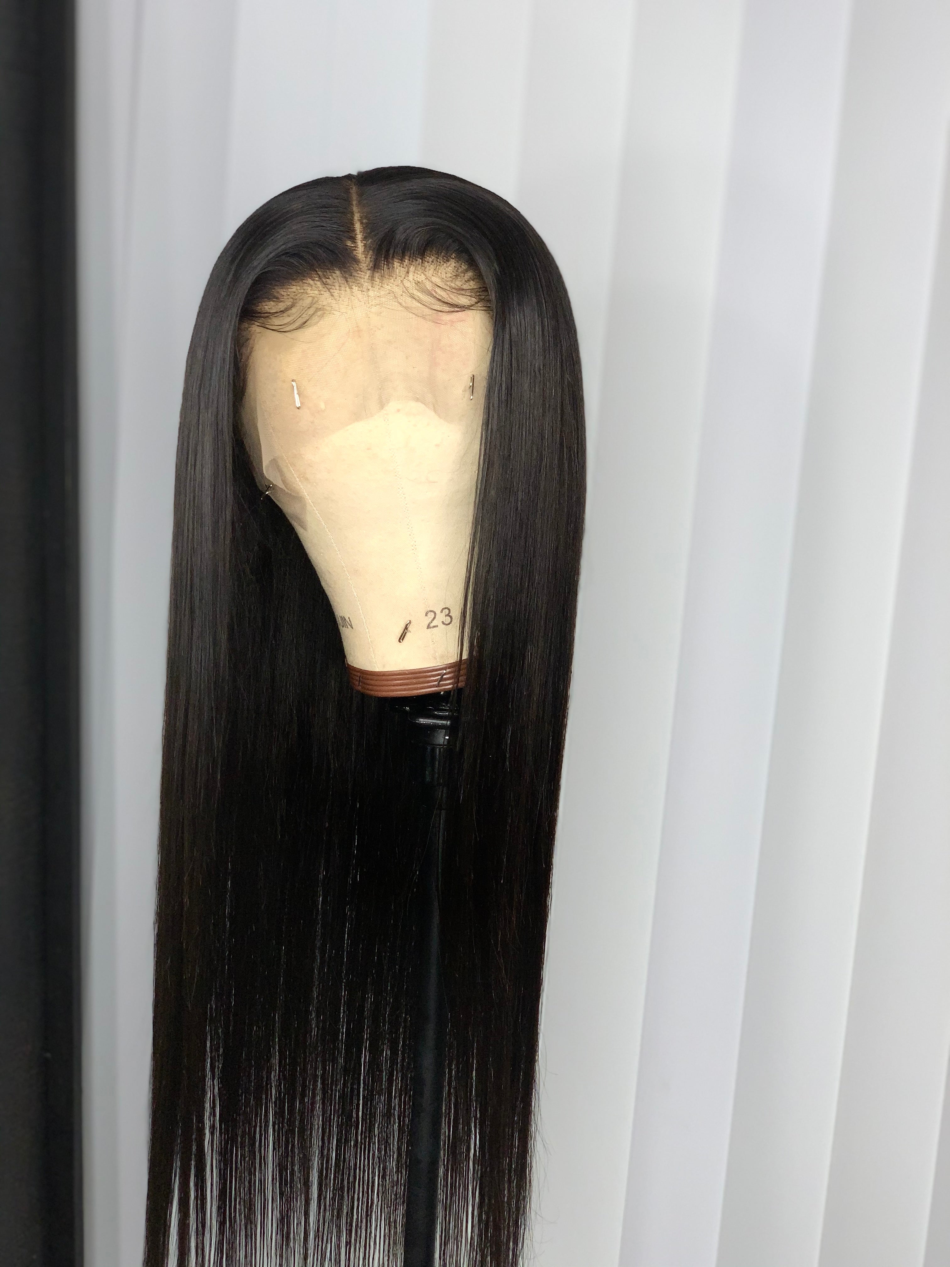 13x4 Straight Wigs